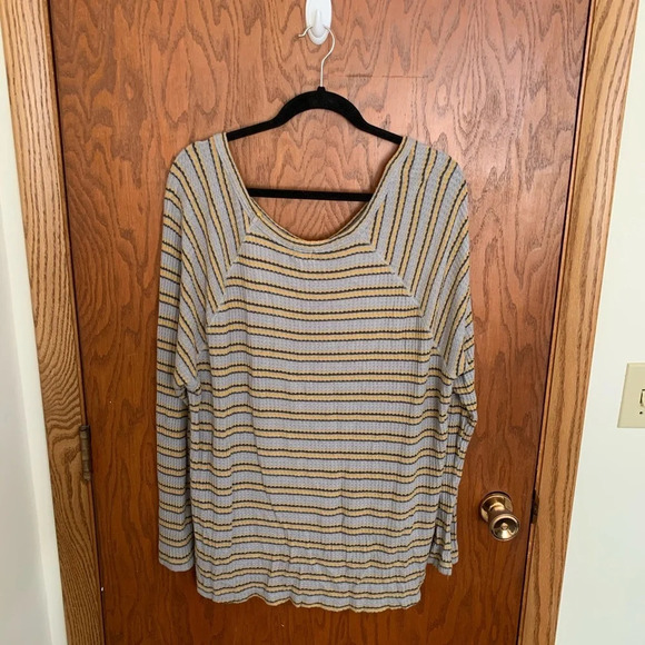 BKE Striped Waffleknit Blouse - Picture 5 of 5